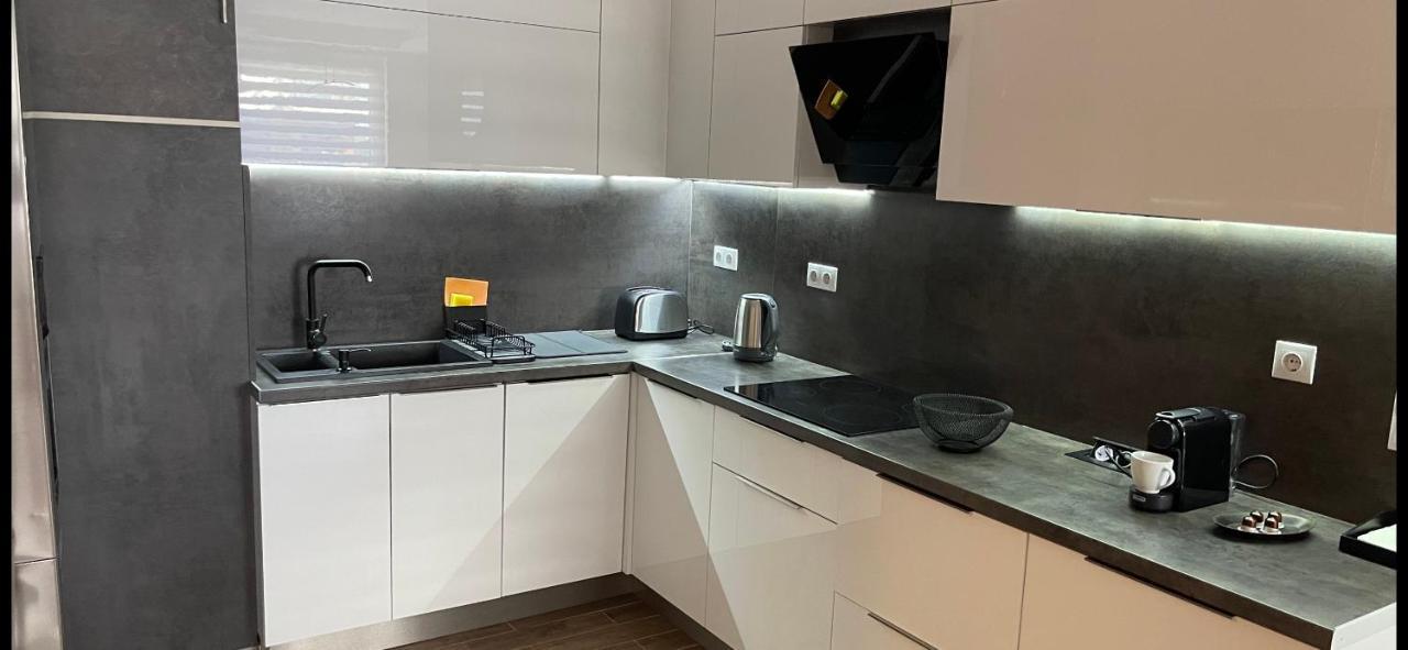 N.Cristian Apartment Βουδαπέστη Εξωτερικό φωτογραφία