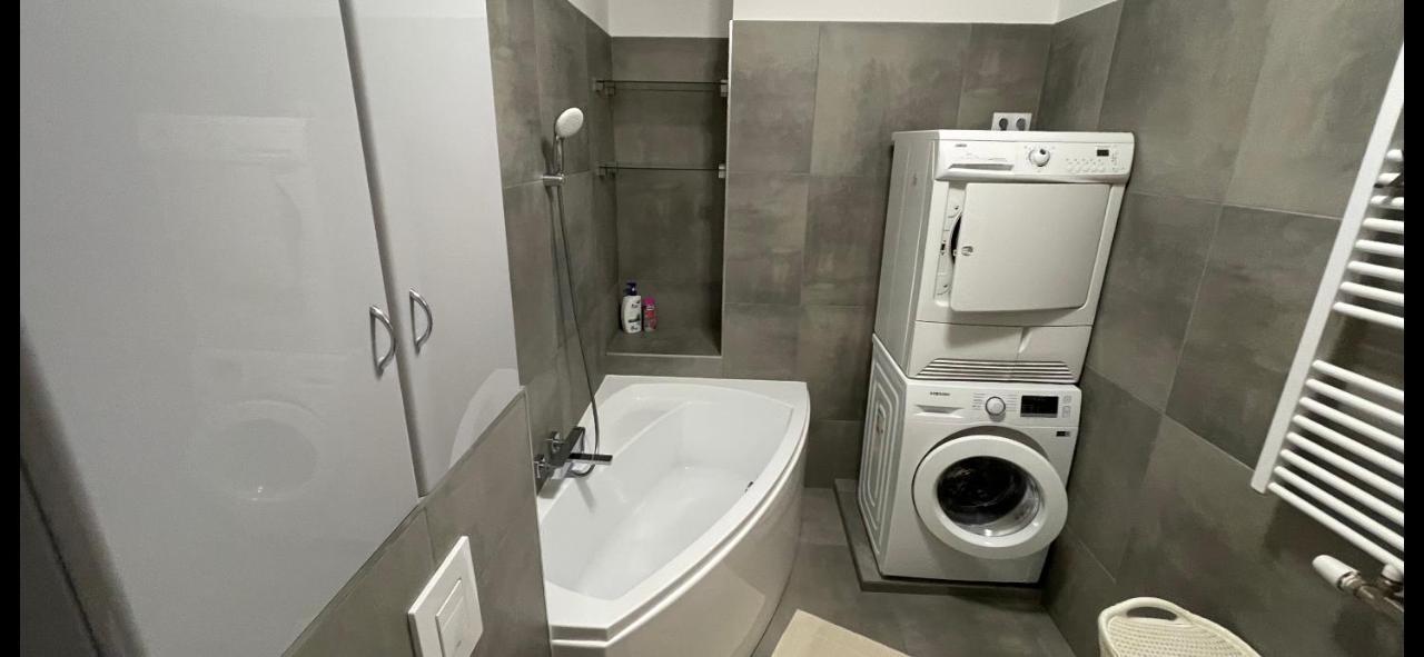 N.Cristian Apartment Βουδαπέστη Εξωτερικό φωτογραφία