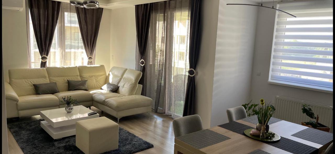 N.Cristian Apartment Βουδαπέστη Εξωτερικό φωτογραφία